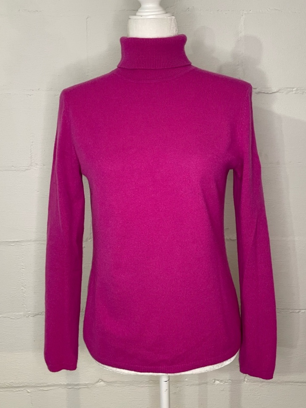 Charter Club Bright Fuchsia Turtleneck Cashmere Sweater - Picture 1 of 4